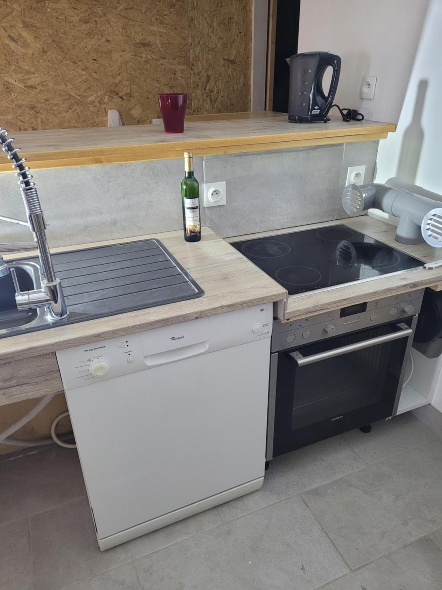 Charmant Appartement Charency-Vezin Eksteriør billede